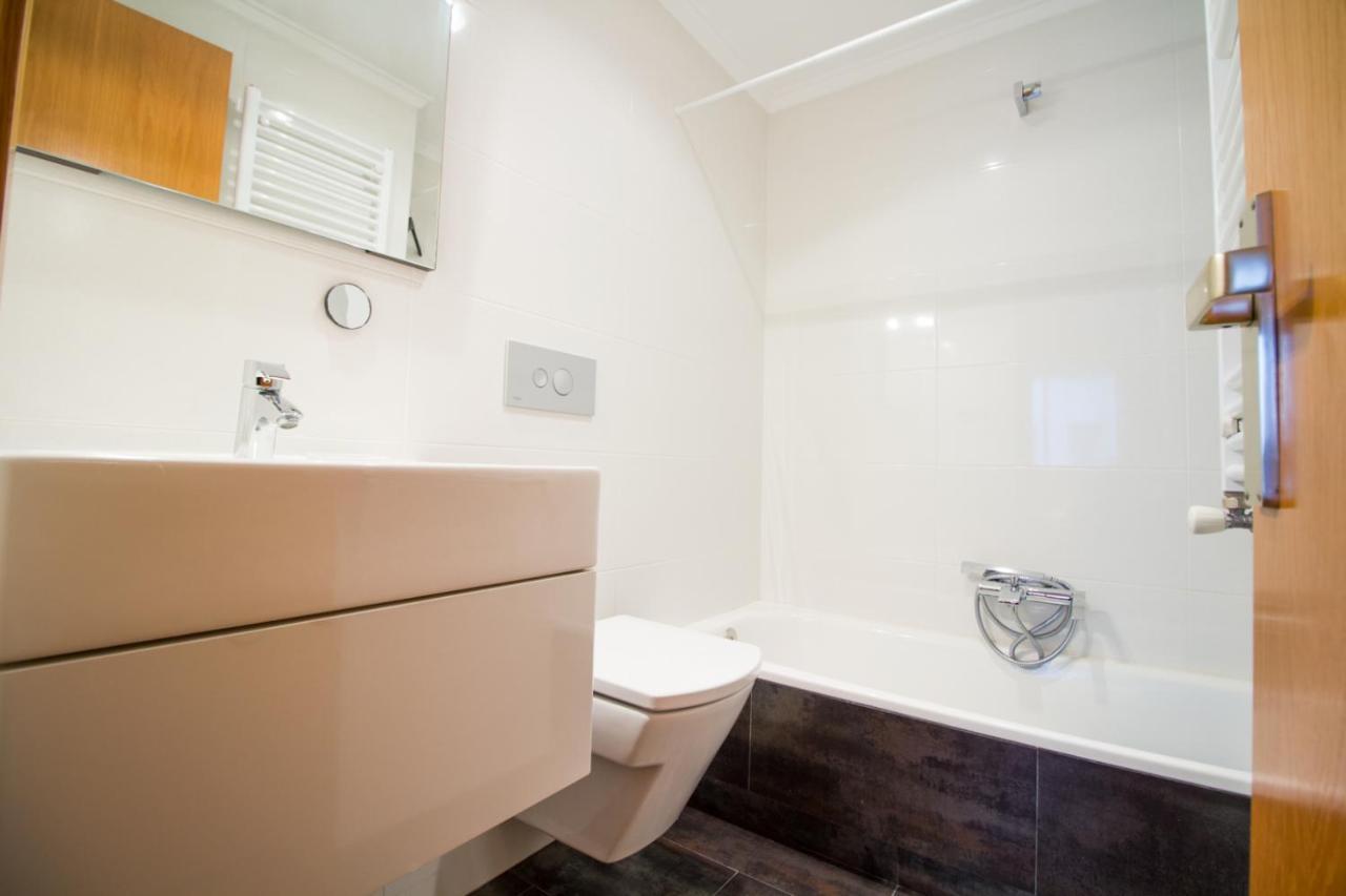 Apartament La Torre Oviedo Zewnętrze zdjęcie