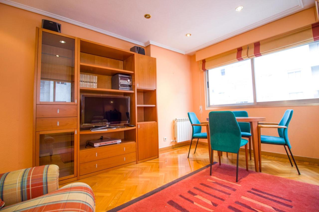 Apartament La Torre Oviedo Zewnętrze zdjęcie