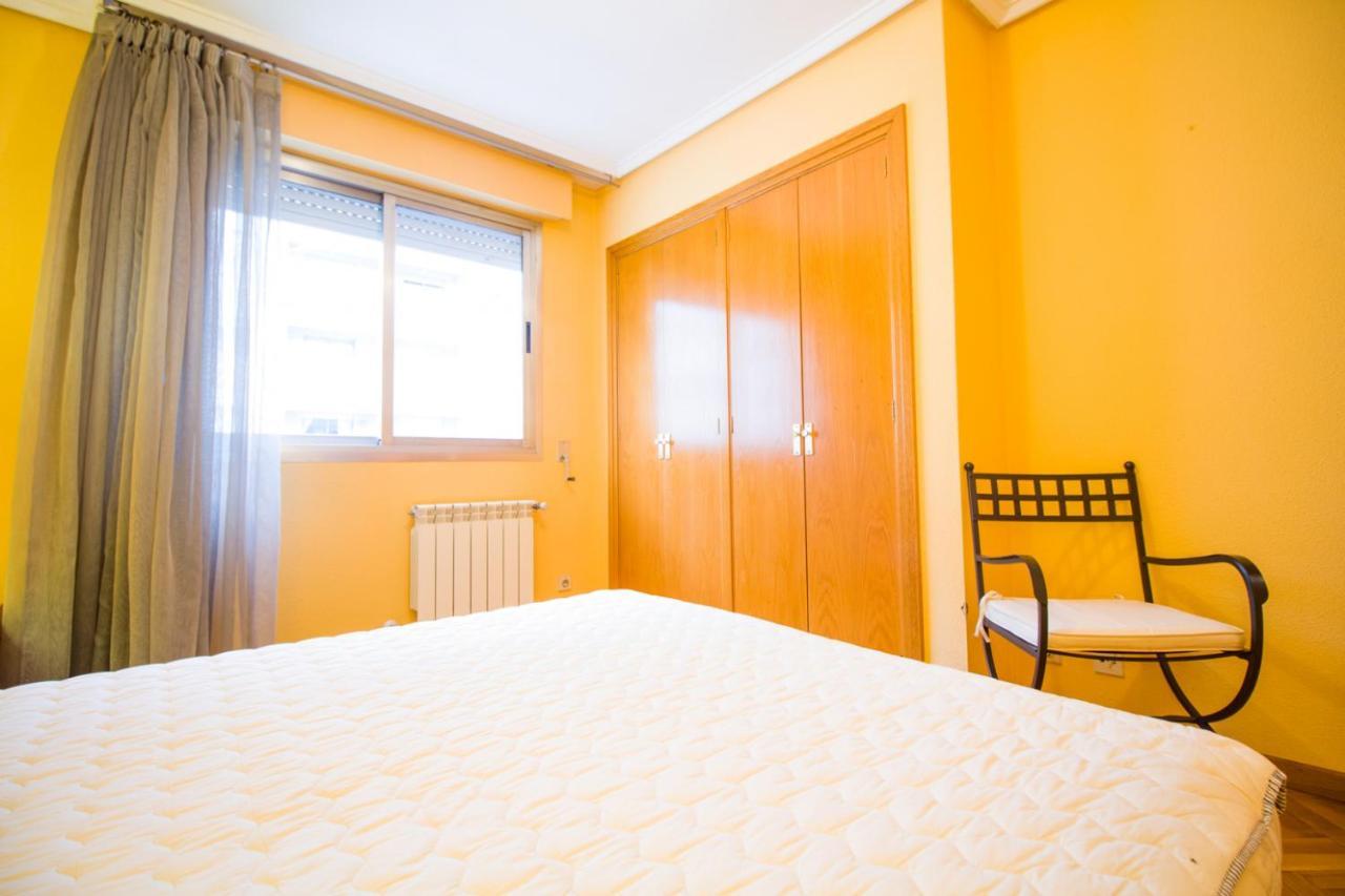 Apartament La Torre Oviedo Zewnętrze zdjęcie