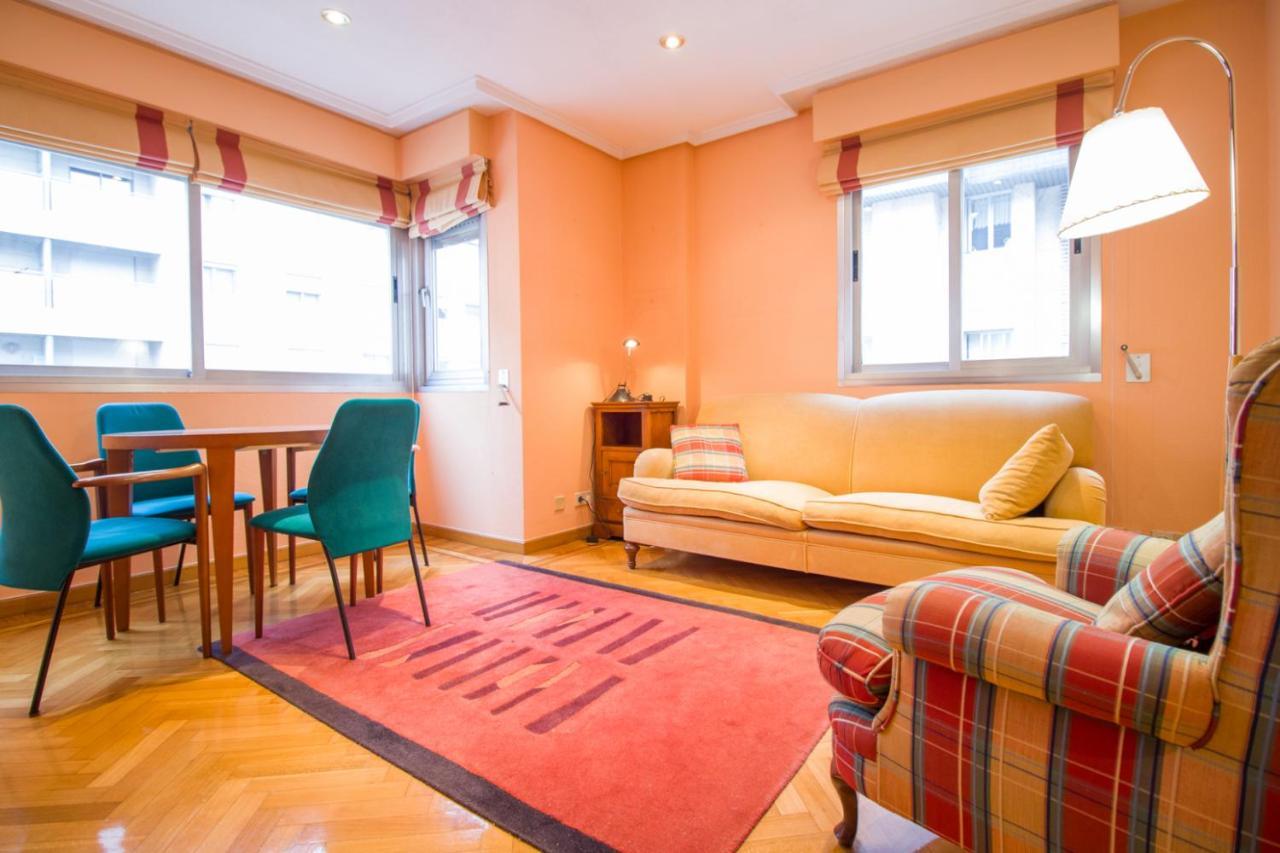 Apartament La Torre Oviedo Zewnętrze zdjęcie